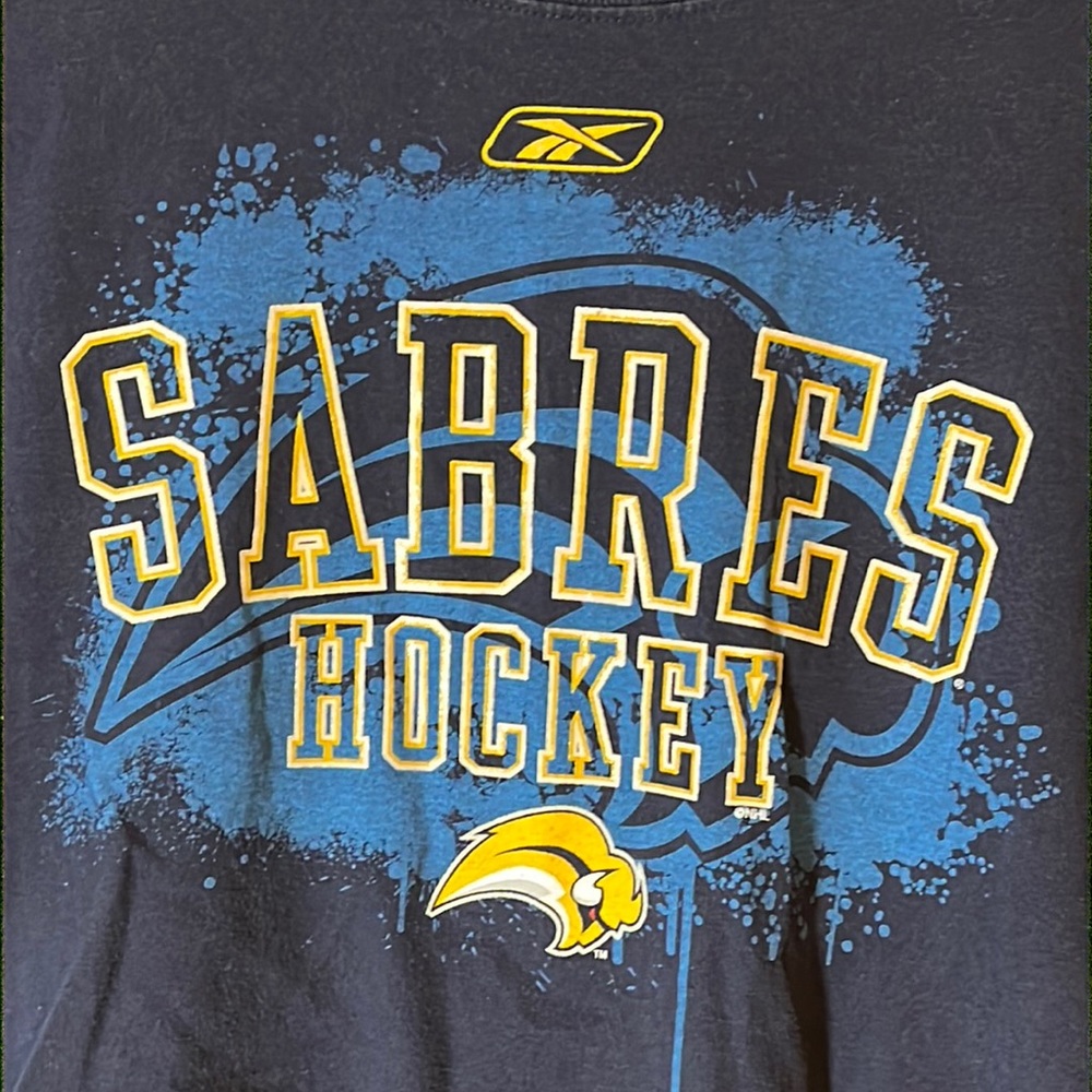 Buffalo Sabres, t-shirt, size medium